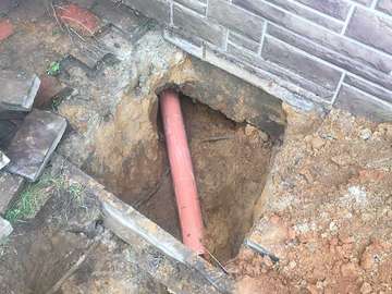 Вывод канализации из дома