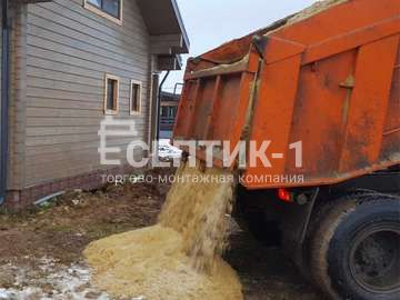 Доставили песок в Селятино Московской области
