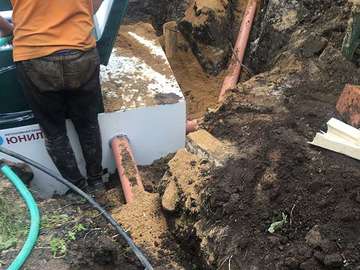 Врезка канализационных труб в Юнилос Астра 8 ПР Миди